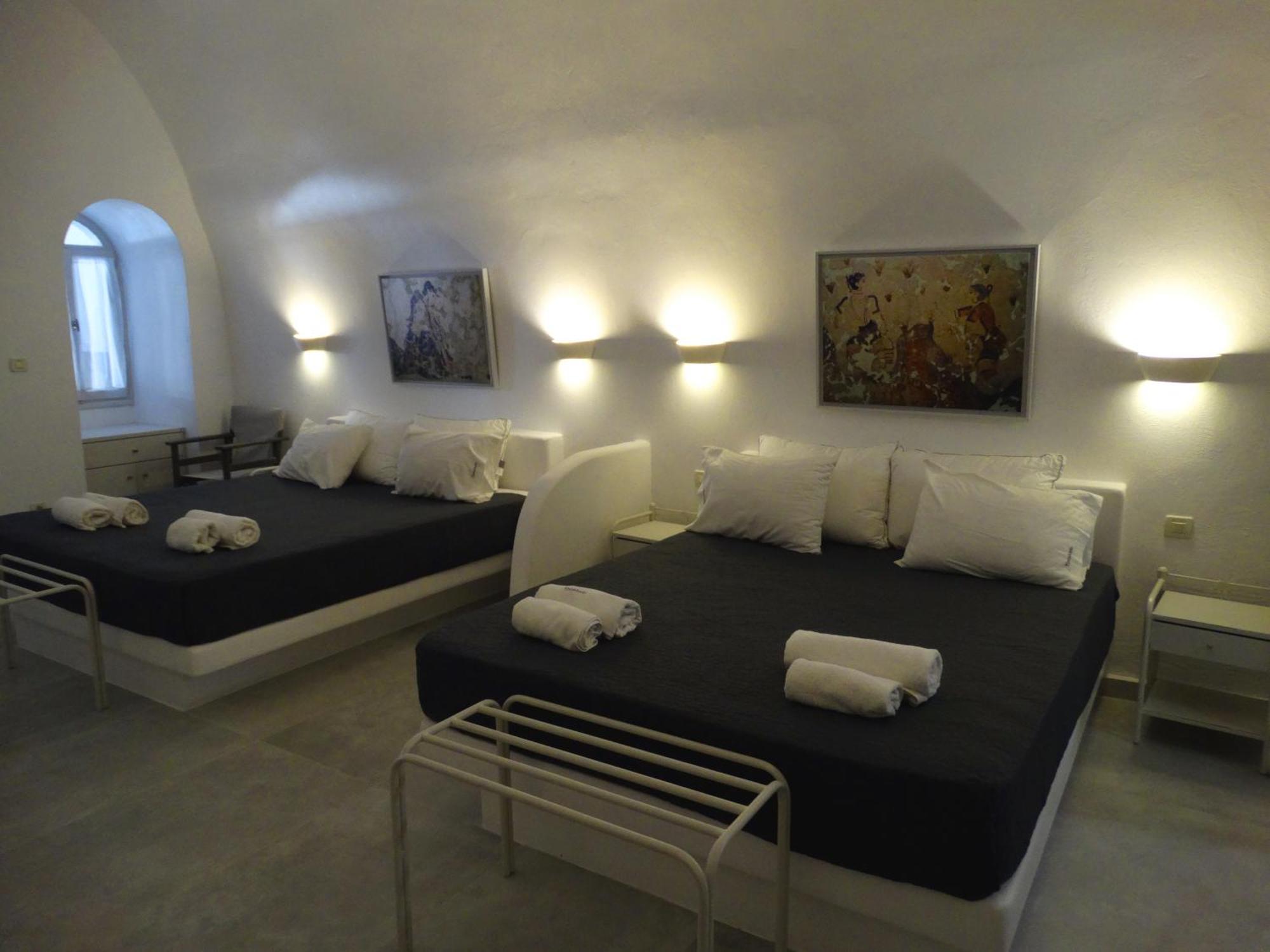 Yposkafo Suites - Villa - Santorini Fira  Bagian luar foto